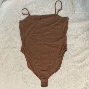 Old Navy Cami Rib-Knit Bodysuit. Size XL. Tan/Brown.